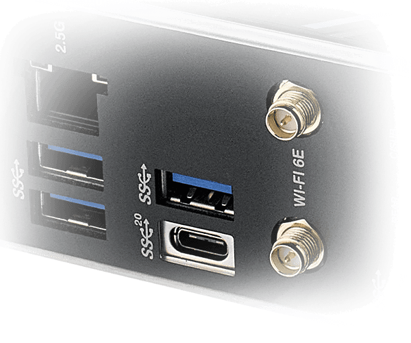 The Strix B760-I features a USB 3.2 Gen 2x2 Type-C rear I/O port.