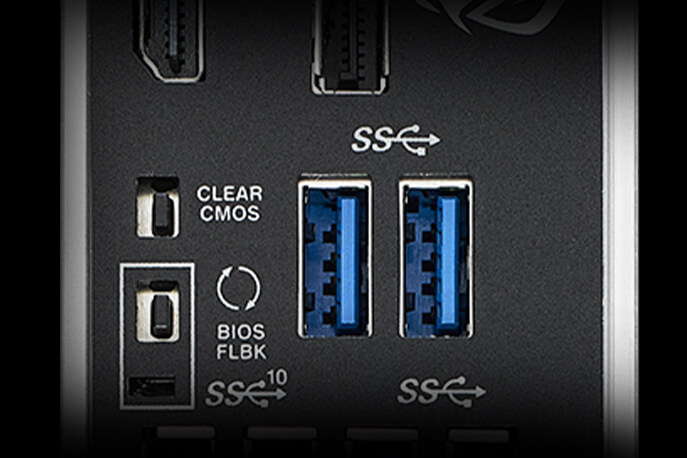 Tlačidlo Clear CMOS
